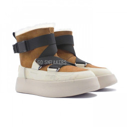 UGG Boom Buckle Boot - Chestnut