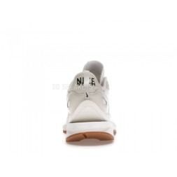 Nike X Sacai Vaporwaffle Sail Gum Sneaker