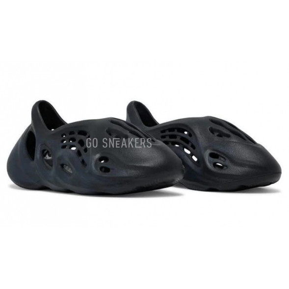 Унисекс кроссовки для бега Adidas YEEZY FOAM Runer Mineral Blue