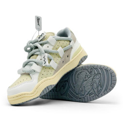 Cat&amp;Sofa Dreadlocks Series 23 White