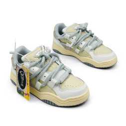 Cat&amp;Sofa Dreadlocks Series 23 White