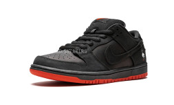 Nike Dunk SB Low Black Pigeon