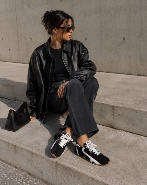 Женские кеды New Balance x Miu Miu Suede Black/White